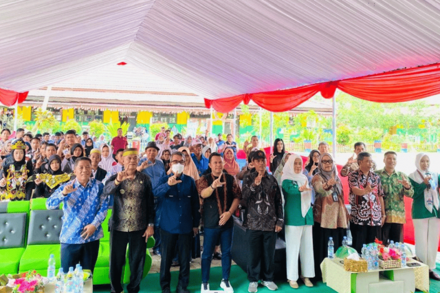 "Duta Literasi SMP Zona 1 Kutai Timur Beraksi Menjaga Bumi di Hari Konservasi Alam Nasional"